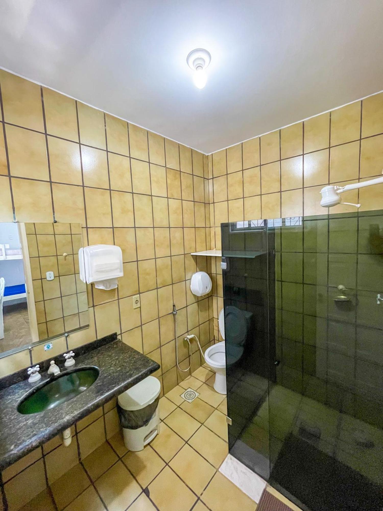 Onca Da Praia Hostel Vitoria Luaran gambar