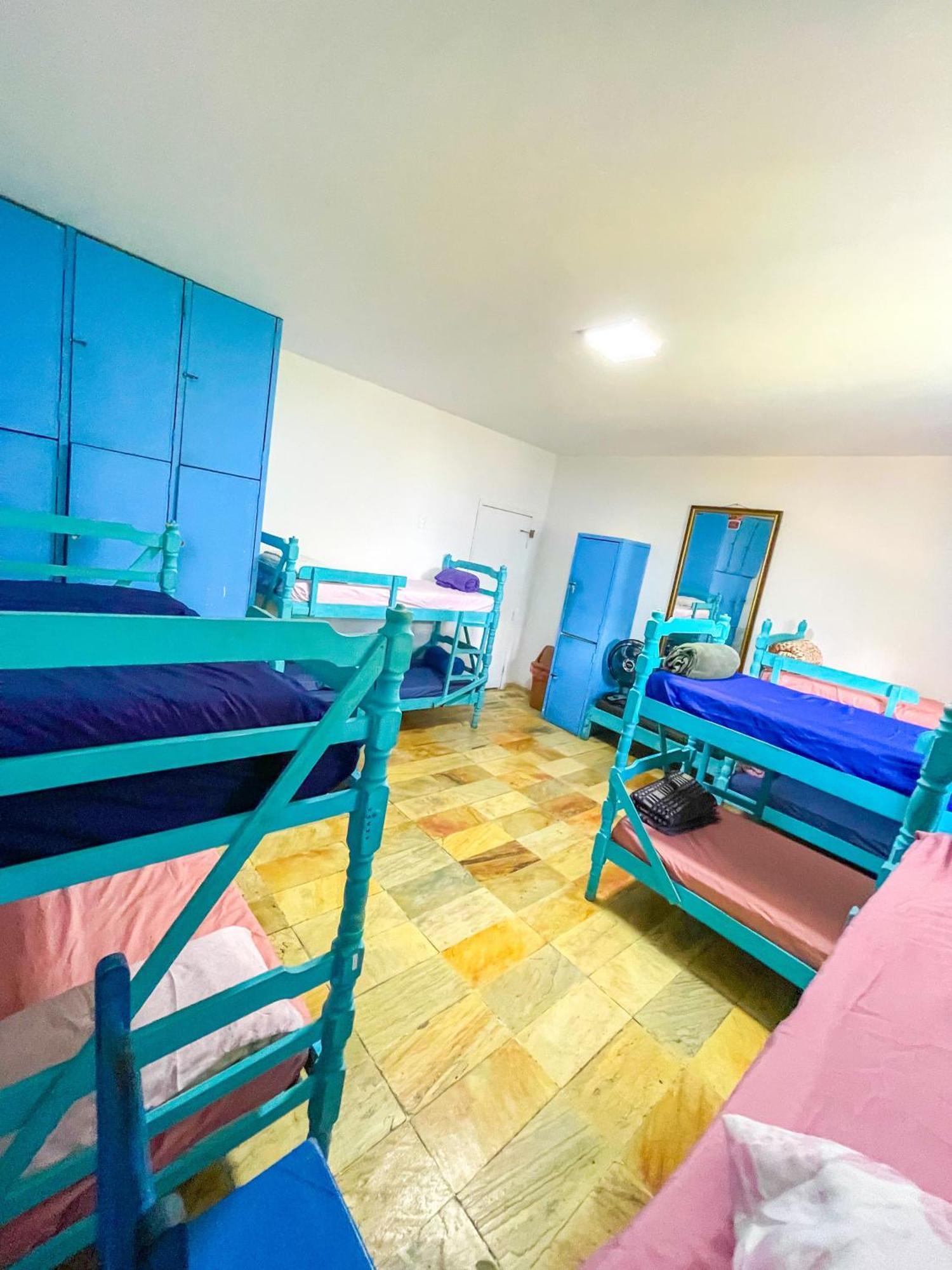 Onca Da Praia Hostel Vitoria Luaran gambar
