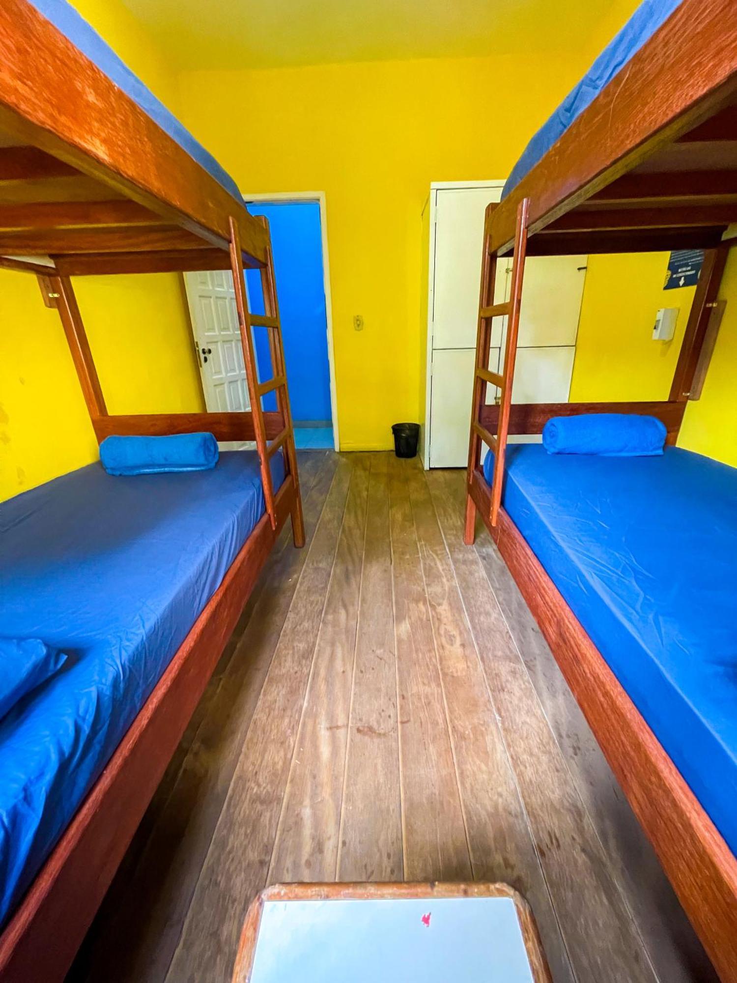 Onca Da Praia Hostel Vitoria Luaran gambar