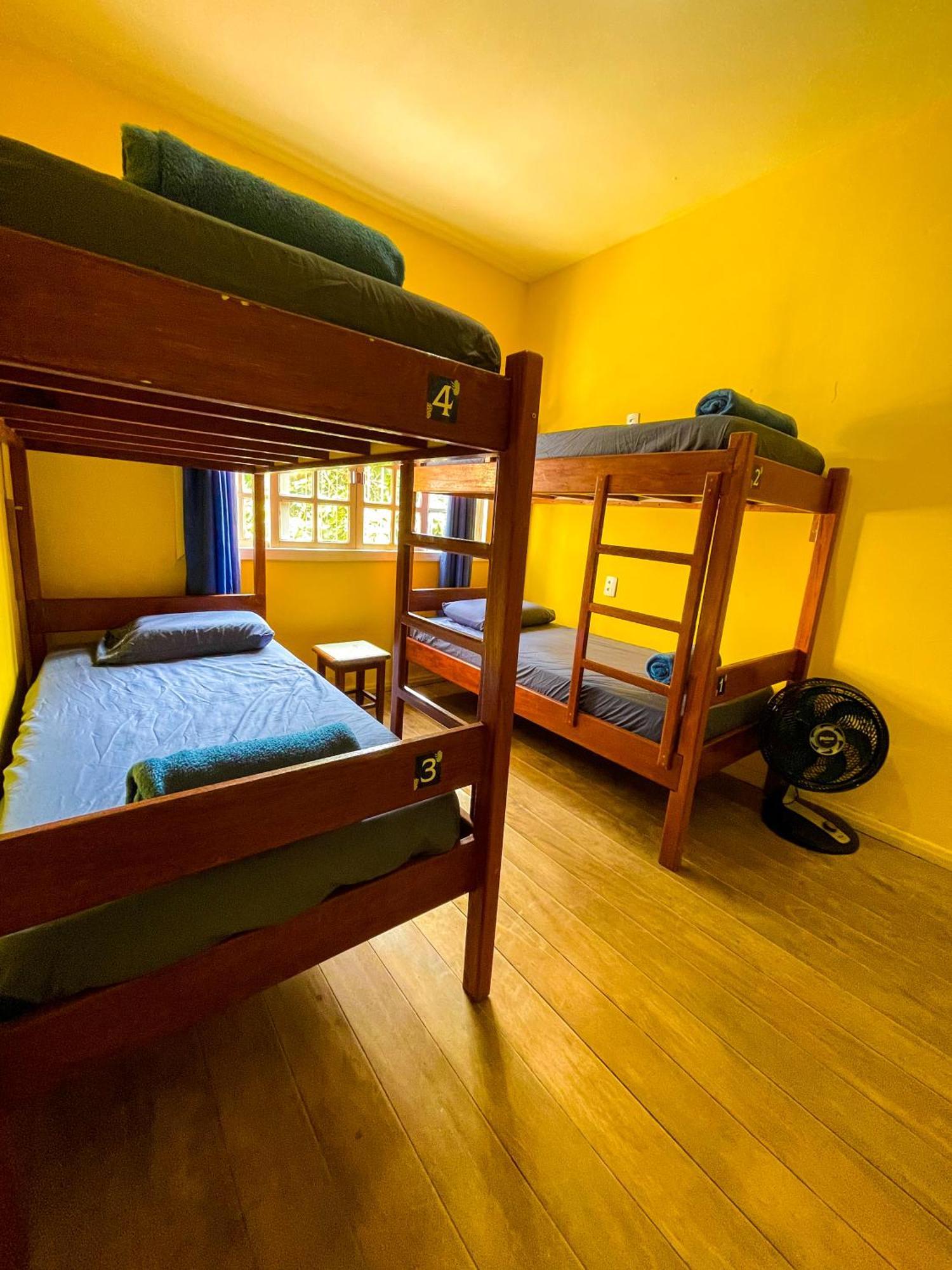 Onca Da Praia Hostel Vitoria Luaran gambar