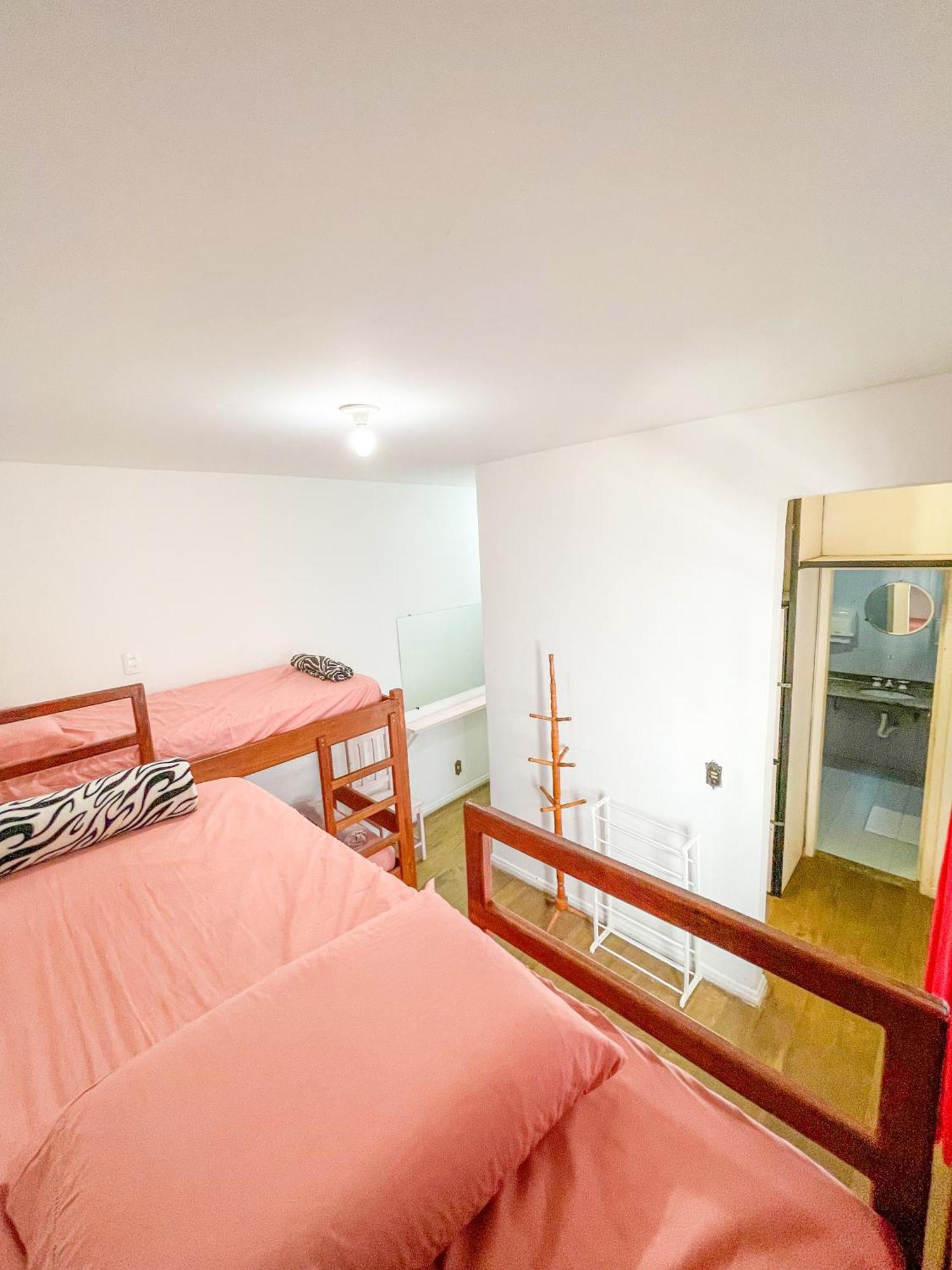 Onca Da Praia Hostel Vitoria Luaran gambar