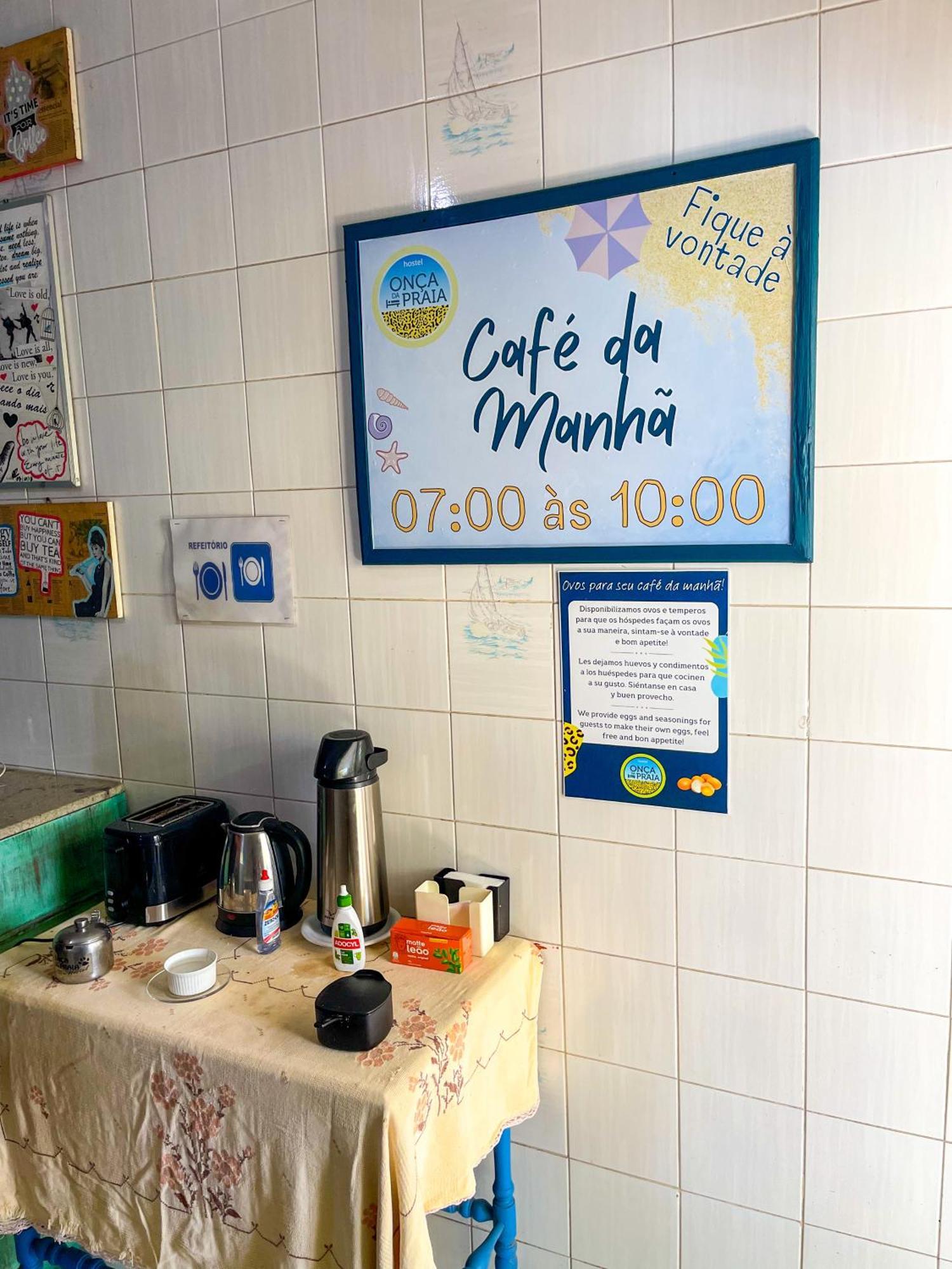Onca Da Praia Hostel Vitoria Luaran gambar
