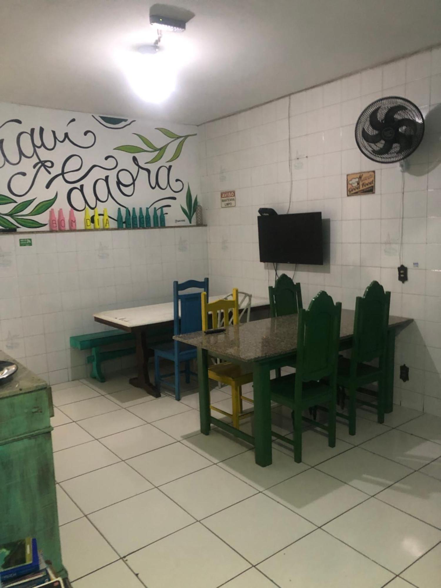 Onca Da Praia Hostel Vitoria Luaran gambar